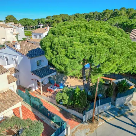 Lluisa * L' Escala